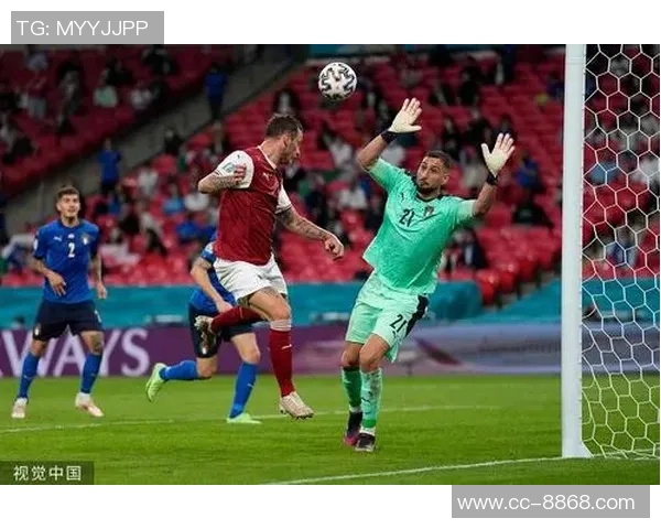 奥多贝尔精准传中特尔头球击中横梁险些破门 奥多贝尔精准传中特尔头球击中横梁险些破门