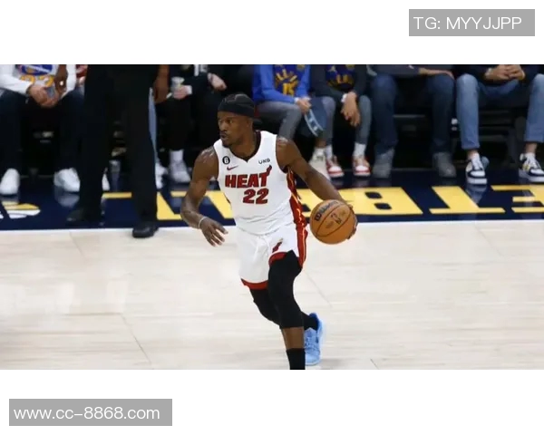 贾里德巴特勒火力全开26投14中三分命中5个狂砍35分7篮板9助攻