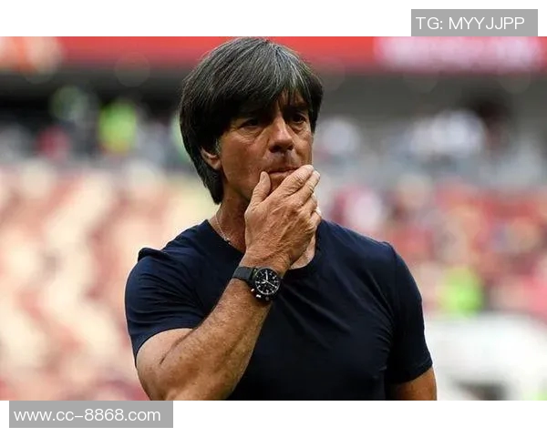 勒夫表示基米希若能胜任中场核心将被安排在右路位置