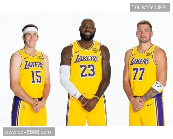 22-23赛季湖人队七名球员现身欧洲纳恩和加布里埃尔引人关注