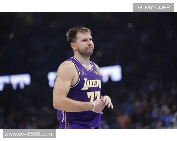 东契奇谈球队进攻体系每个人都感到舒适与默契